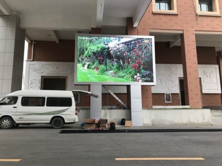 湖北第一聾啞學校-戶外Q5-20㎡